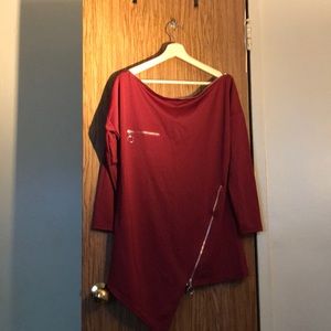 Off shoulders shirt